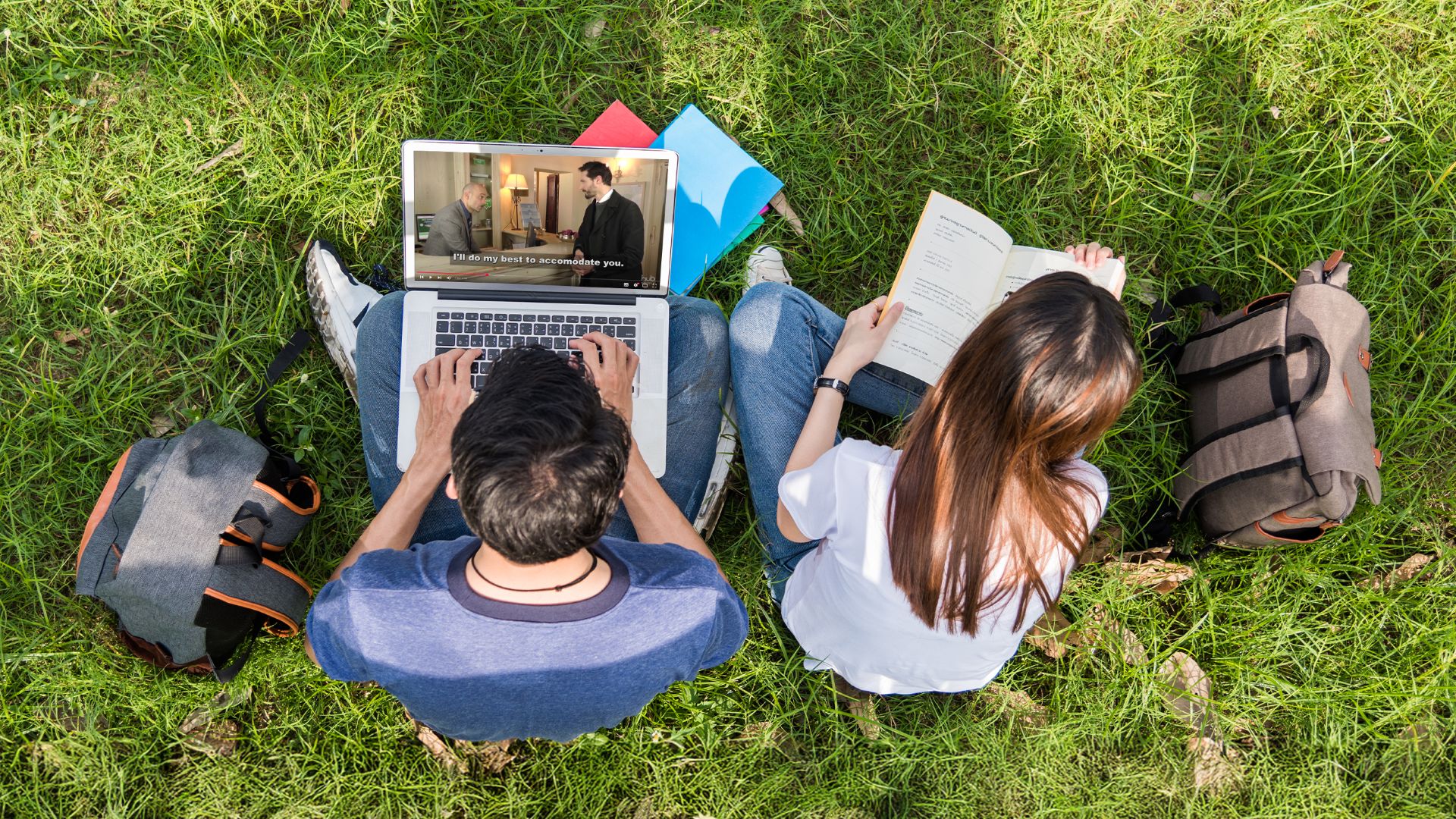 Dall’italiano all’inglese, la library video di Mondadori Education realizzata con l’AI
